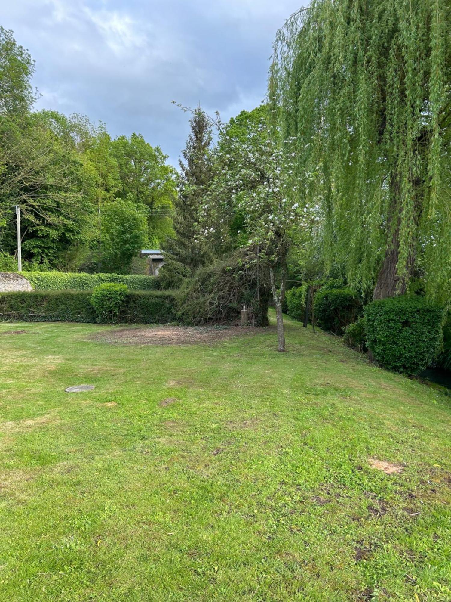 Maison Au Calme Avec Riviere A Cote De Chartres Saint-Prest 객실 사진